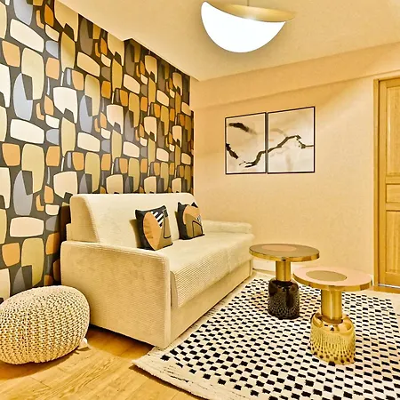 3 Proche Chatelet-les Halles * Paris